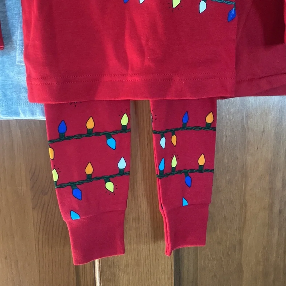 Gap / Old Navy 18-24 months Christmas bundle. 2 shirts, 1 NWT pj